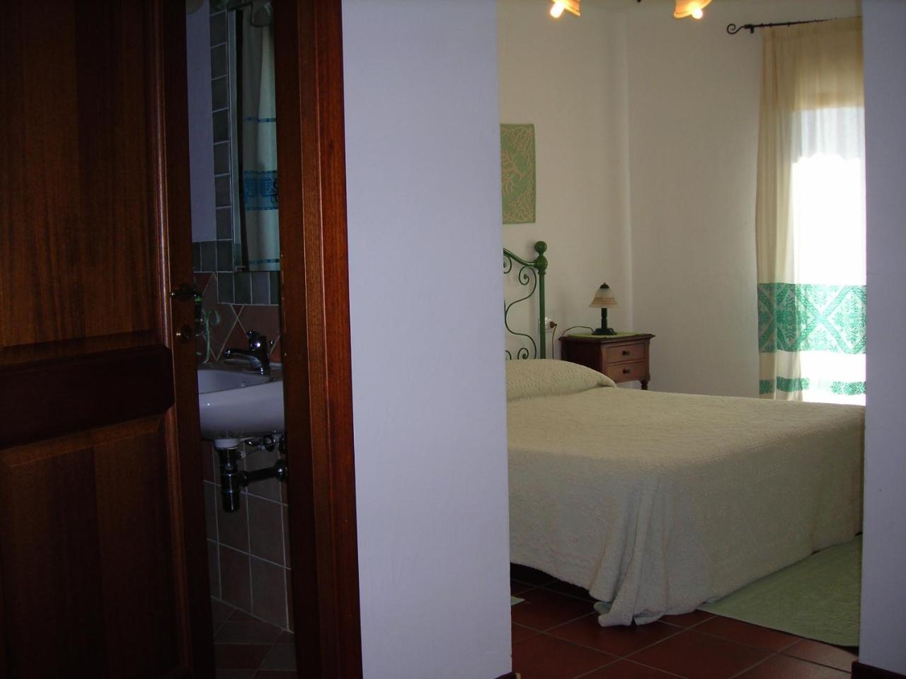 Bed & Breakfast Dessole Ольбия Экстерьер фото